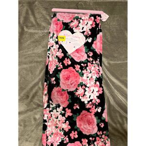 Betsy Johnson black and pink rose floral flowers twin blanket throw